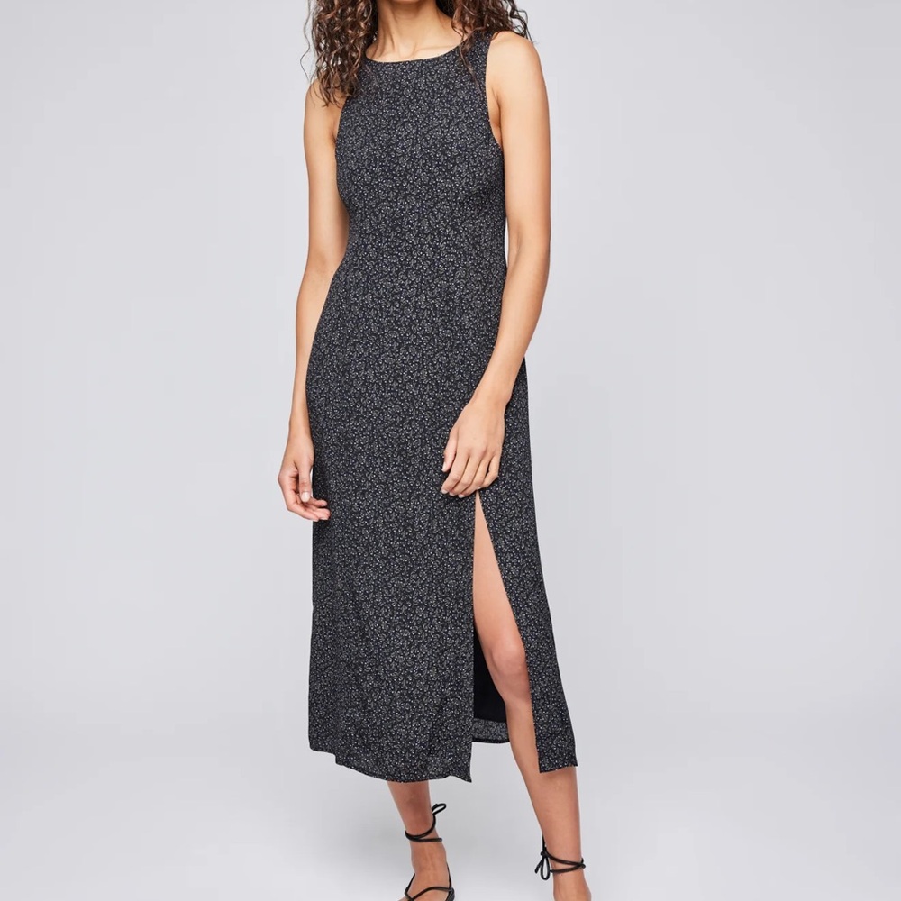Gentle Fawn Black Sheath Midi Dress with Scoop Neck